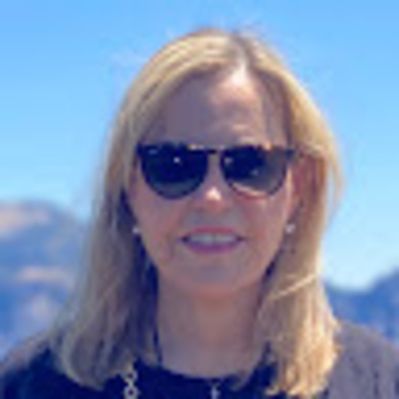 Meet your Posher, Dana - Picture 1 of 1